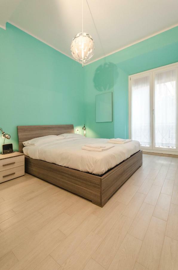Le Torri Suite, Davanzale Vista Due Torri Bologna Kültér fotó